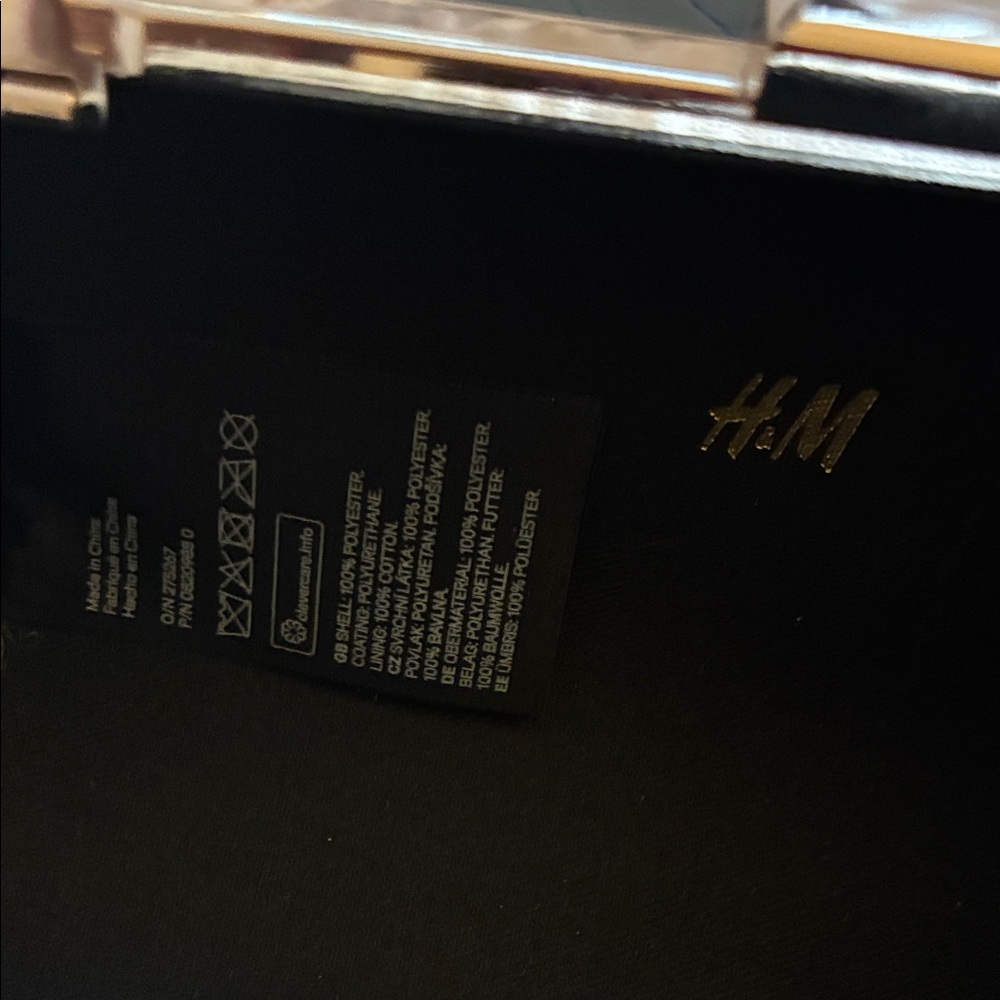 H&M Black Mini Bag with Gold Chain - Picture 3 of 5